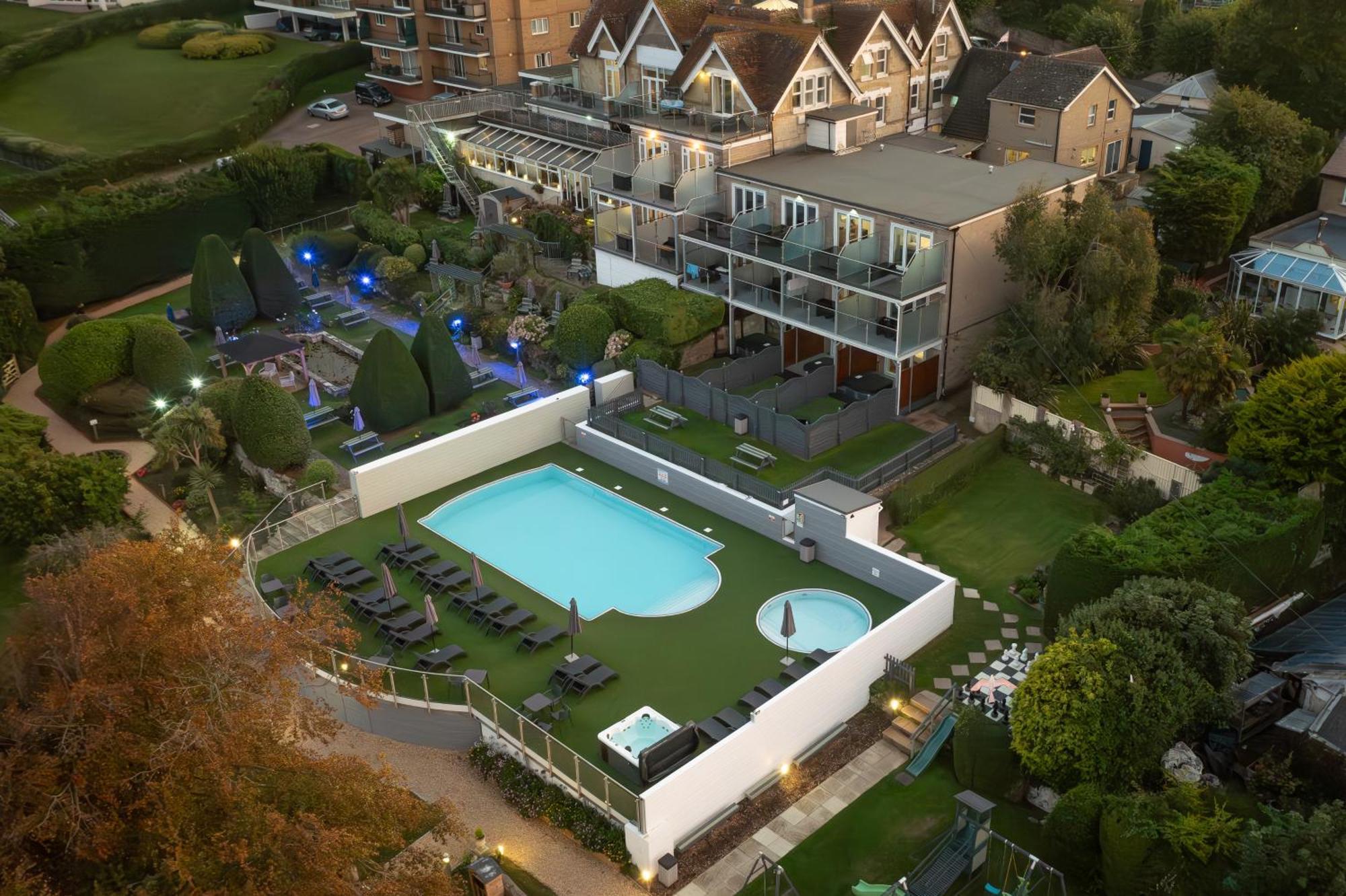 Luccombe Hall Hotel Shanklin Exterior photo